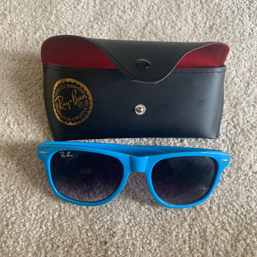 Blue Ray Ban sunglasses